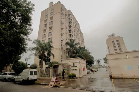 Apartamento à venda com 52m², 2 quartos e 1 vaga Apartamento à venda com 52m², 2 quartos e 1 vagaFachada