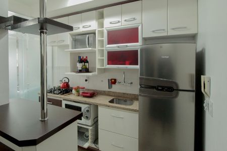 Apartamento à venda com 52m², 2 quartos e 1 vaga Apartamento à venda com 52m², 2 quartos e 1 vagaCozinha