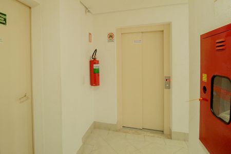 Apartamento à venda com 52m², 2 quartos e 1 vaga Apartamento à venda com 52m², 2 quartos e 1 vagaÁrea comum