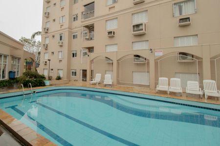 Apartamento à venda com 52m², 2 quartos e 1 vaga Apartamento à venda com 52m², 2 quartos e 1 vagaÁrea comum - Piscina