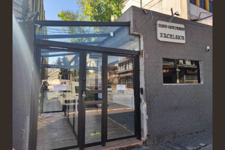 Apartamento para alugar com 47m², 2 quartos e sem vagaFachada