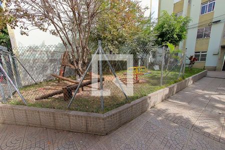 Apartamento para alugar com 47m², 2 quartos e sem vagaÁrea comum - Playground