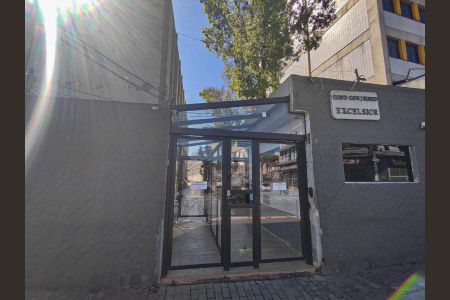 Apartamento para alugar com 47m², 2 quartos e sem vagaFachada