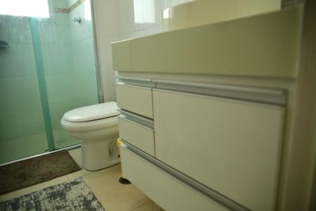 Apartamento à venda com 68m², 3 quartos e 1 vagaBanheiro Social