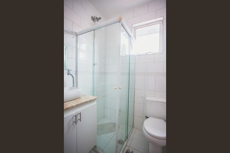 Casa à venda com 180m², 3 quartos e 1 vagaBanheiro Suíte 2