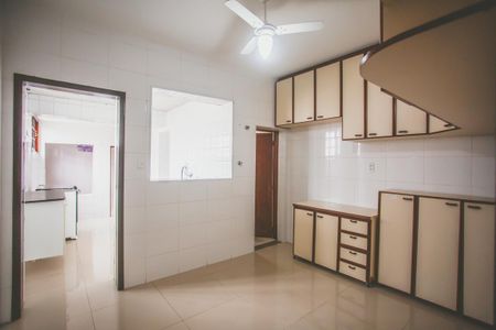 Casa à venda com 180m², 3 quartos e 1 vagaCopa