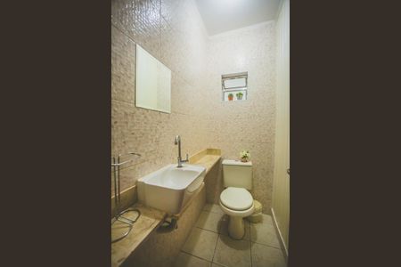 Casa à venda com 180m², 3 quartos e 1 vagaLavabo