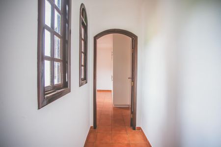 Casa à venda com 180m², 3 quartos e 1 vagaCorredor
