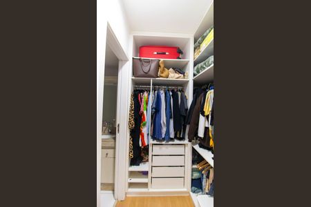 Apartamento à venda com 90m², 2 quartos e 1 vagaCloset 