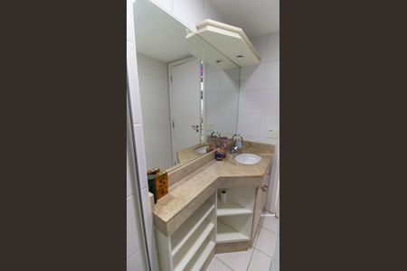 Apartamento à venda com 90m², 2 quartos e 1 vagaBanheiro da Suíte