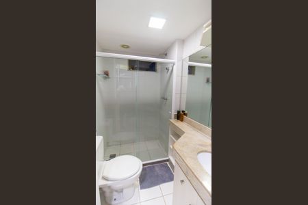 Apartamento à venda com 90m², 2 quartos e 1 vagaBanheiro da Suíte