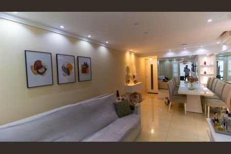 Apartamento à venda com 90m², 2 quartos e 1 vagaSala