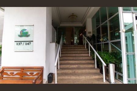 Apartamento à venda com 90m², 2 quartos e 1 vagaFachada