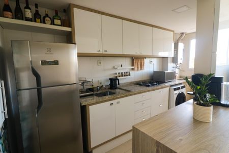 Apartamento à venda com 58m², 2 quartos e 1 vagaCozinha 