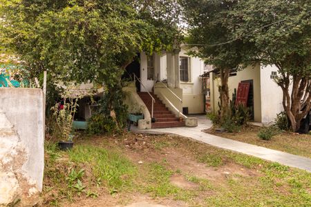 Casa à venda com 965m², 4 quartos e 4 vagasQuintal da Frente