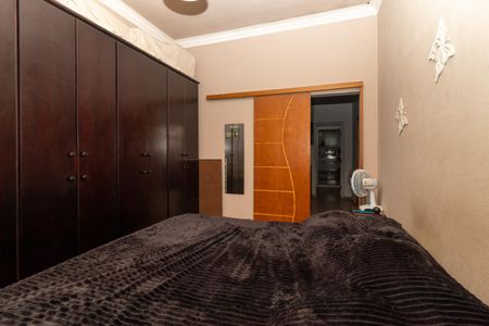 Casa à venda com 965m², 4 quartos e 4 vagasCasa 2 - Quarto 2