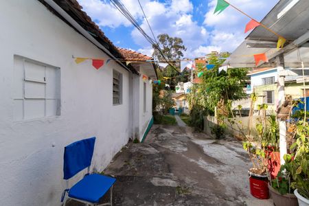 Casa à venda com 965m², 4 quartos e 4 vagasQuintal Lateral