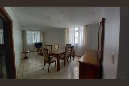 Apartamento à venda com 121m², 3 quartos e 1 vaga Apartamento à venda com 121m², 3 quartos e 1 vagaFoto 02