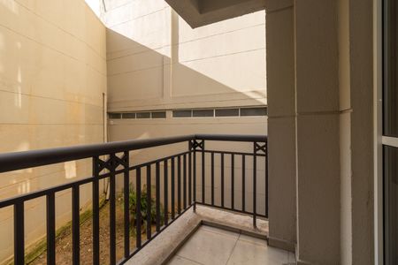 Apartamento para alugar com 52m², 2 quartos e 1 vagaVaranda