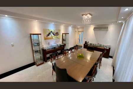 Apartamento à venda com 290m², 3 quartos e 2 vagasSala de Jantar