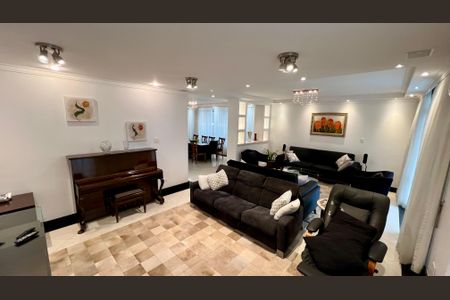 Apartamento à venda com 290m², 3 quartos e 2 vagasSala de TV