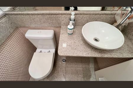 Apartamento à venda com 290m², 3 quartos e 2 vagasLavabo