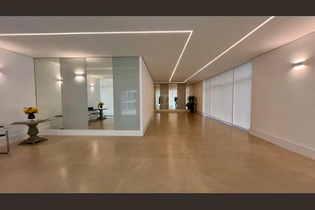 Apartamento à venda com 290m², 3 quartos e 2 vagasHall social