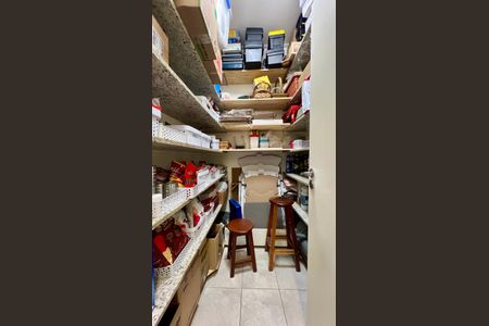 Apartamento à venda com 290m², 3 quartos e 2 vagasDespensa