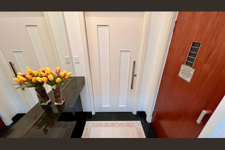 Apartamento à venda com 290m², 3 quartos e 2 vagasHall de entrada