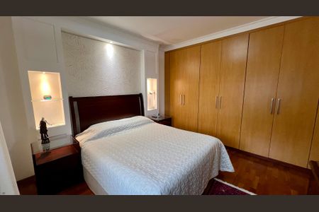 Apartamento à venda com 290m², 3 quartos e 2 vagasSuíte 3