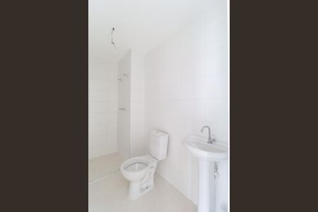 Apartamento à venda com 37m², 2 quartos e sem vaga Apartamento à venda com 37m², 2 quartos e sem vagaBanheiro