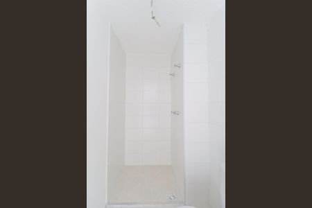 Apartamento à venda com 37m², 2 quartos e sem vaga Apartamento à venda com 37m², 2 quartos e sem vagaBanheiro