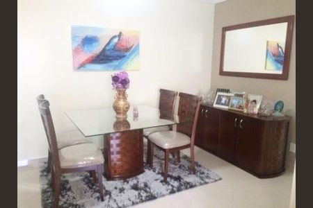 Apartamento à venda com 85m², 3 quartos e 2 vagas Apartamento à venda com 85m², 3 quartos e 2 vagassala