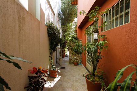 Casa à venda com 340m², 4 quartos e 2 vagasÁrea externa