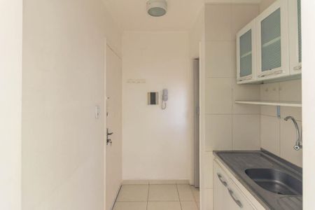 Studio para alugar com 26m², 1 quarto e sem vaga Studio para alugar com 26m², 1 quarto e sem vagaCozinha