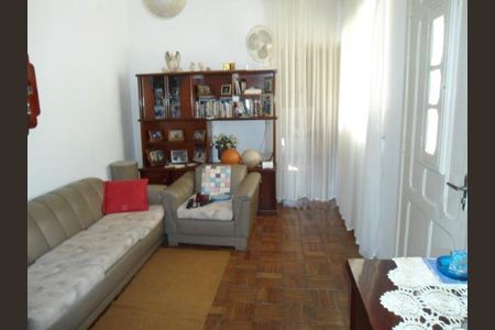 Casa à venda com 265m², 2 quartos e 2 vagasFoto 01