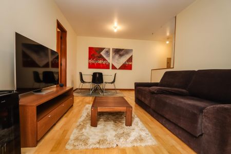 Apartamento à venda com 63m², 2 quartos e 1 vaga Apartamento à venda com 63m², 2 quartos e 1 vagaSala
