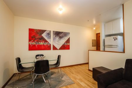 Apartamento à venda com 63m², 2 quartos e 1 vaga Apartamento à venda com 63m², 2 quartos e 1 vagaSala