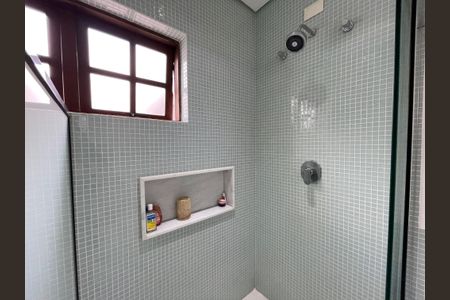 Casa à venda com 449m², 3 quartos e 4 vagas Casa à venda com 449m², 3 quartos e 4 vagasBanheiro 3