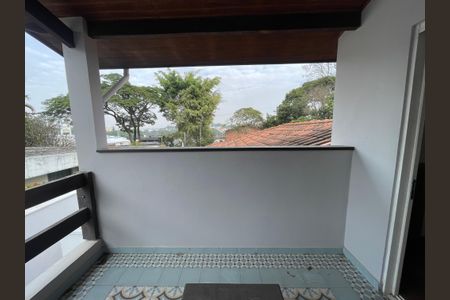 Casa à venda com 449m², 3 quartos e 4 vagas Casa à venda com 449m², 3 quartos e 4 vagasVaranda