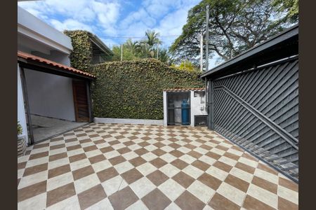 Casa à venda com 449m², 3 quartos e 4 vagas Casa à venda com 449m², 3 quartos e 4 vagasGaragem