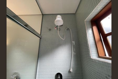 Casa à venda com 449m², 3 quartos e 4 vagas Casa à venda com 449m², 3 quartos e 4 vagasBanheiro 1