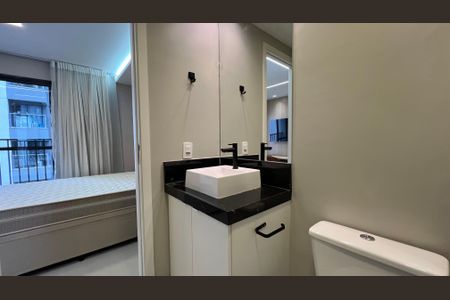 Studio à venda com 25m², 1 quarto e sem vaga Studio à venda com 25m², 1 quarto e sem vagaBanheiro