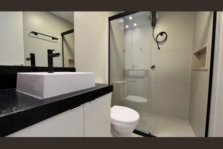 Studio à venda com 25m², 1 quarto e sem vaga Studio à venda com 25m², 1 quarto e sem vagaBanheiro