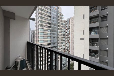 Studio à venda com 25m², 1 quarto e sem vaga Studio à venda com 25m², 1 quarto e sem vagaSacada
