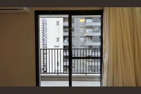 Studio à venda com 25m², 1 quarto e sem vaga Studio à venda com 25m², 1 quarto e sem vagaSacada