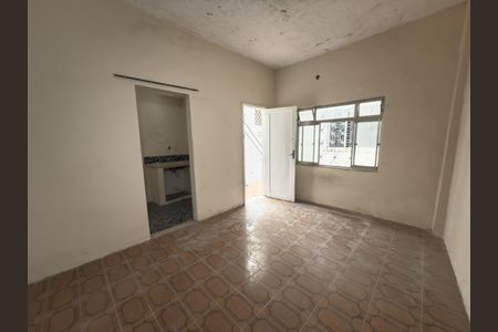 Casa à venda com 90m², 3 quartos e 1 vagaÁrea de Serviço - Quarto