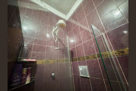 Casa à venda com 90m², 3 quartos e 1 vagaBanheiro 1