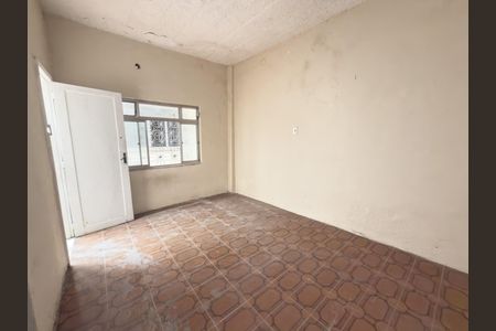 Casa à venda com 90m², 3 quartos e 1 vagaÁrea de Serviço - Quarto