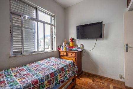 Apartamento à venda com 110m², 3 quartos e 1 vagaQuarto 2